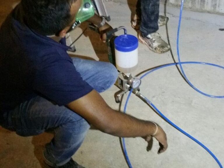 Concrete crack injection repair work